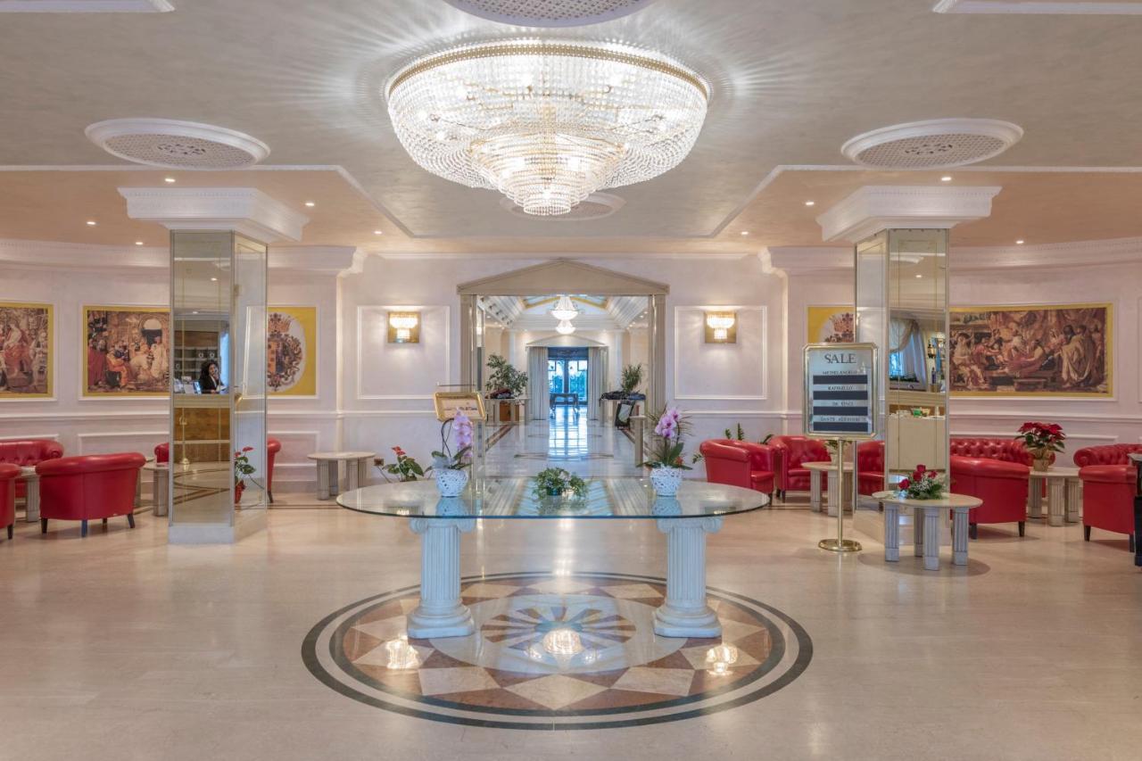 Hotel Villa Medici ロッカ・サン・ジョヴァンニ エクステリア 写真